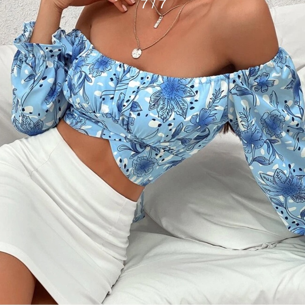 Off-The-Shoulder Floral Crop Top
